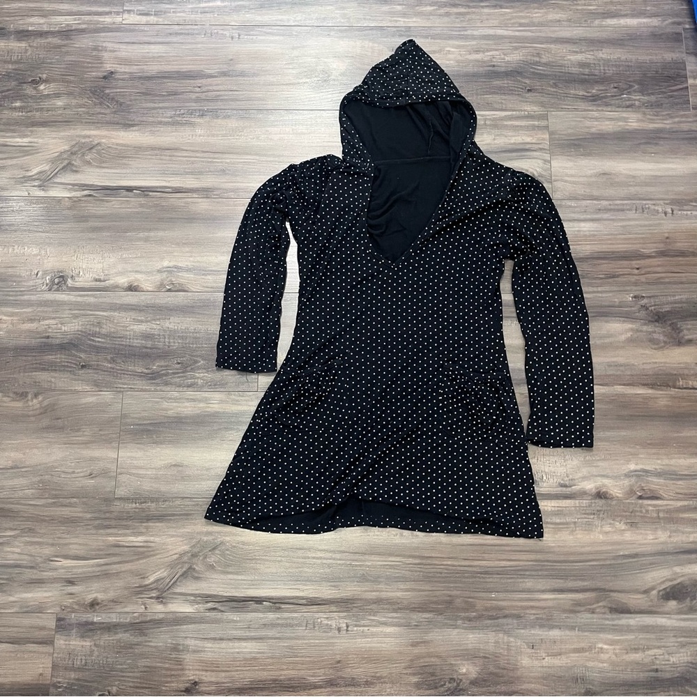 Black Polka Dot Hooded Top - Picture 2 of 4